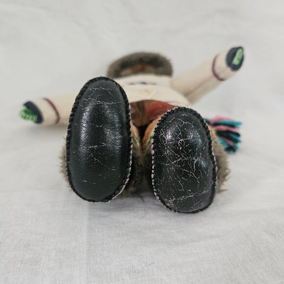 Vintage Inuit Handmade Cloth Doll – 10” Felt Parka & Fur Trim – Collectible - Picture 6 of 13